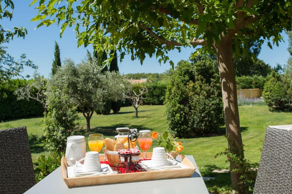 Best Western Hotel Aurelia Maussane les Alpilles Dış mekan fotoğraf
