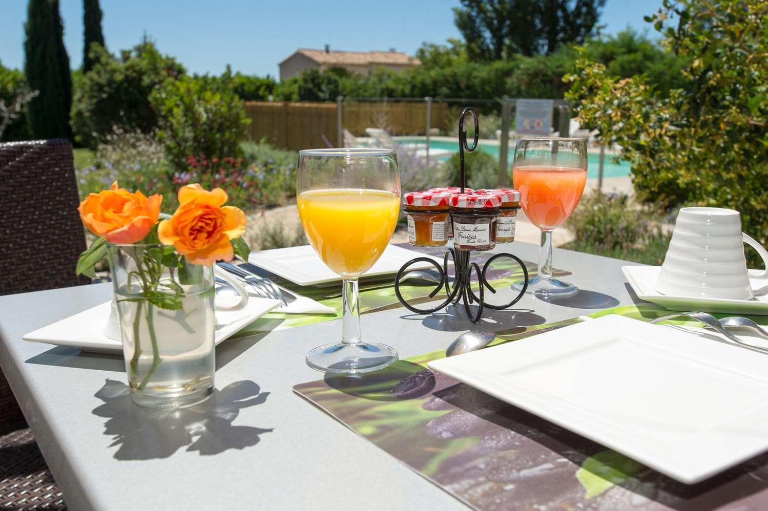 Best Western Hotel Aurelia Maussane les Alpilles Dış mekan fotoğraf