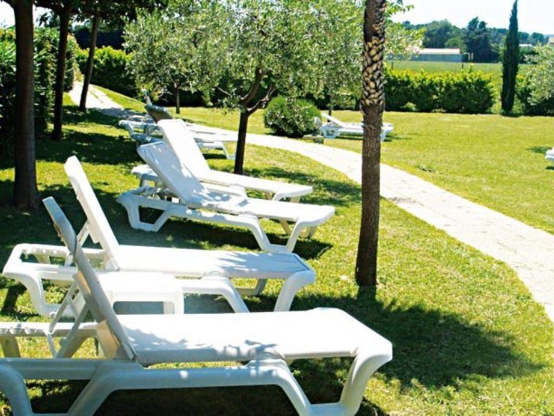 Best Western Hotel Aurelia Maussane les Alpilles Dış mekan fotoğraf